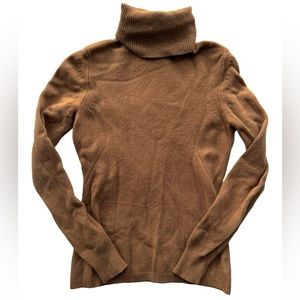 Women’s Theory Small S Camel Colored Turtleneck Wool Cashmere Blend Sweater